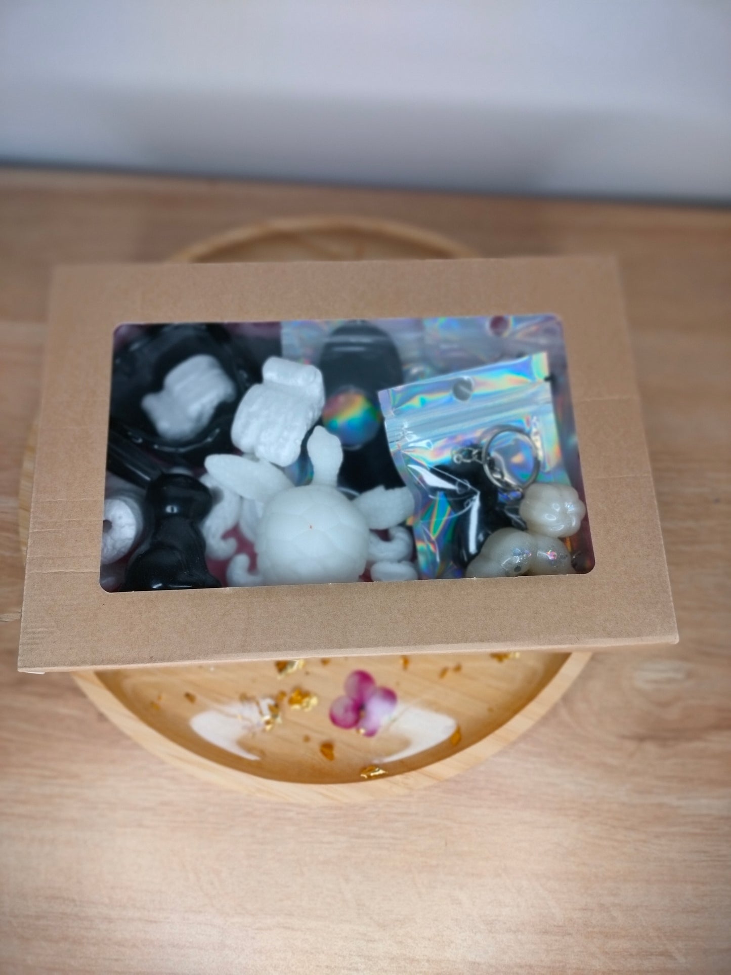 Box découverte noire et blanche à